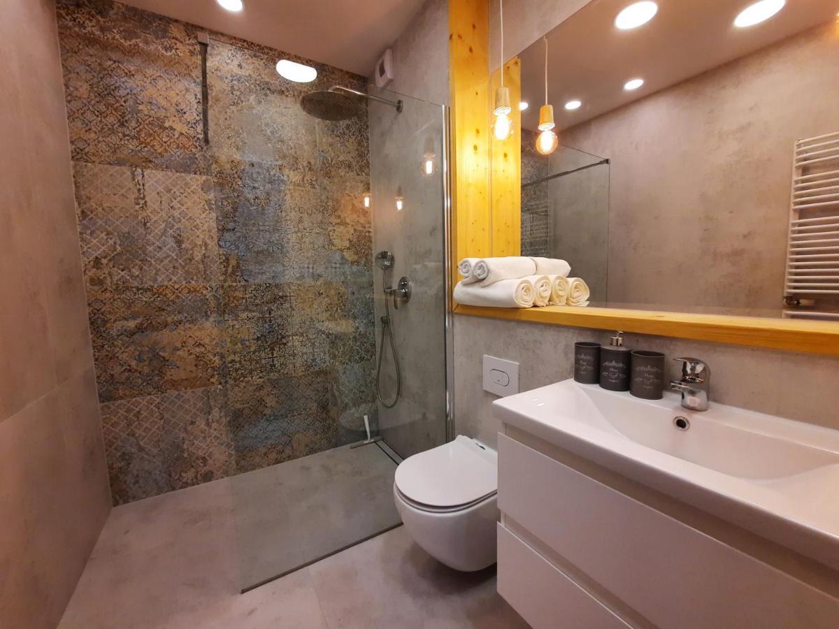 Bastion Center Huoneisto *